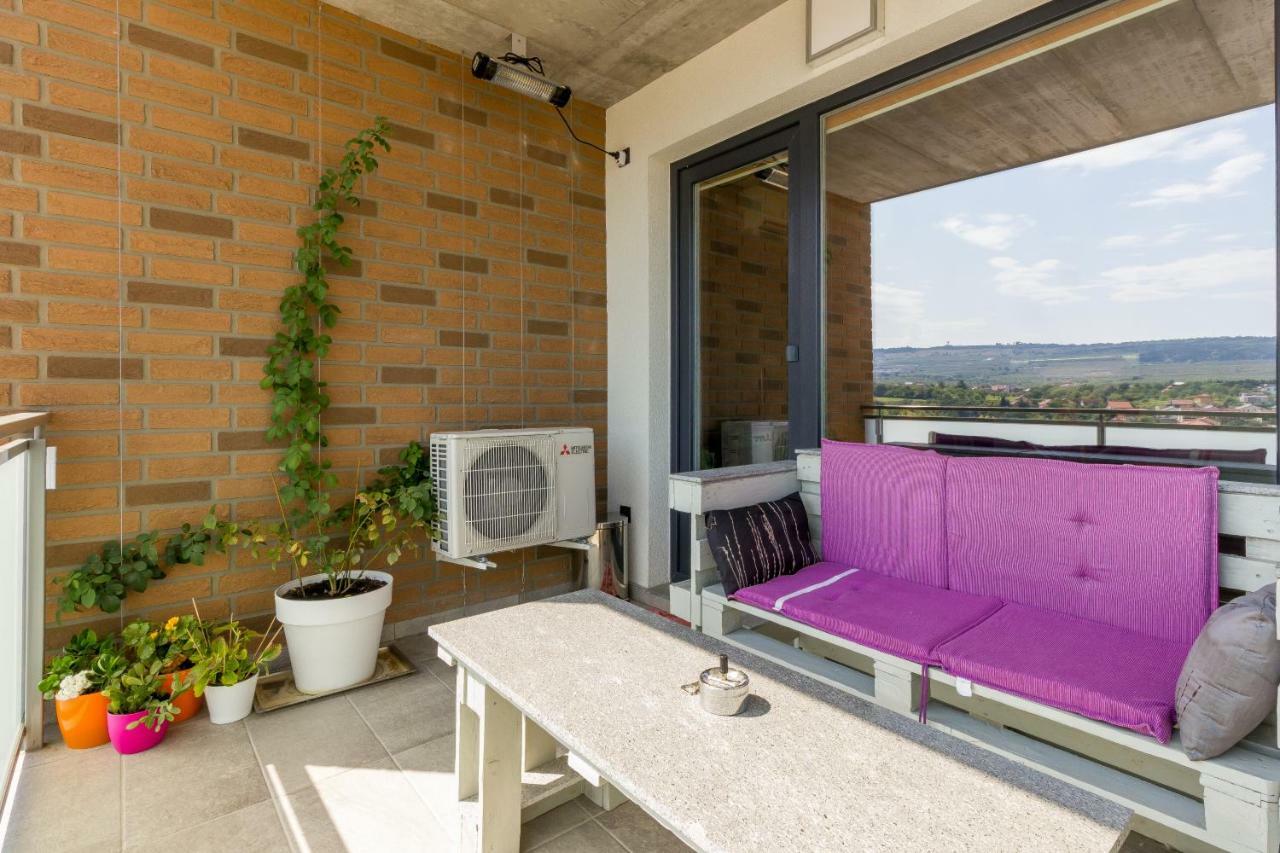 Apartment Verde Trifoiului Клуж-Напока Екстериор снимка